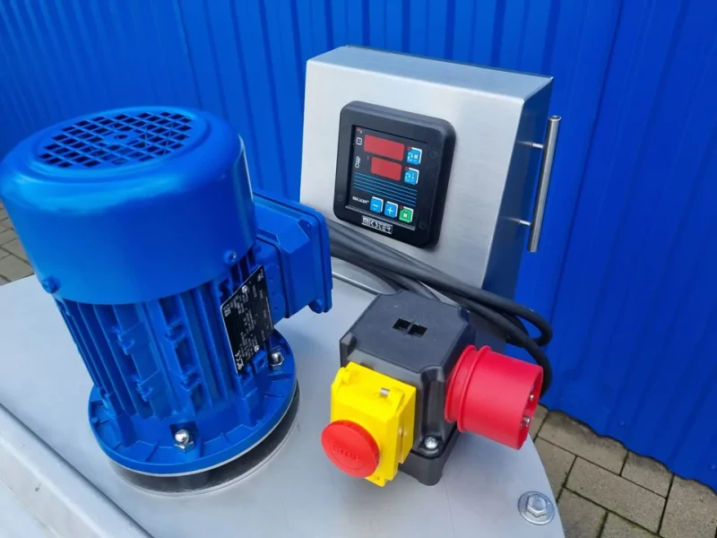 123l Elektrisch beheizter Edelstahl-Rührwerksbehälter mit digitaler Heizungssteuerung und Propellerrührwerk