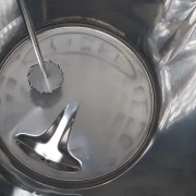 907Liter Transportcontainer mit Dissolver