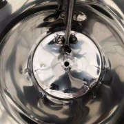 87L Edelstahlbehälter mit Propellerrührwerk